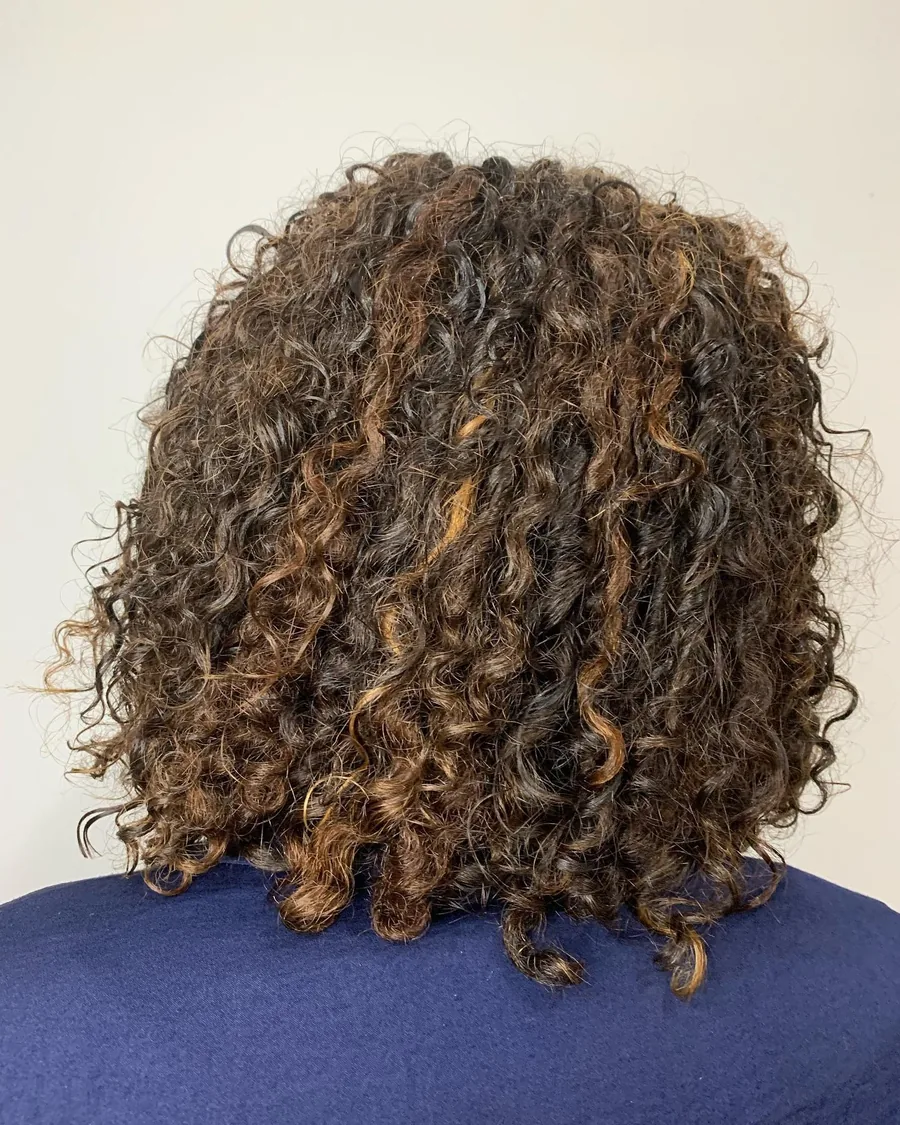 Galeria Sandra das Tranças em Santos-SP, penteado afro artesanal 09