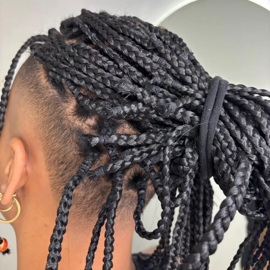 Galeria Sandra das Tranças em Santos-SP, penteado afro artesanal 17