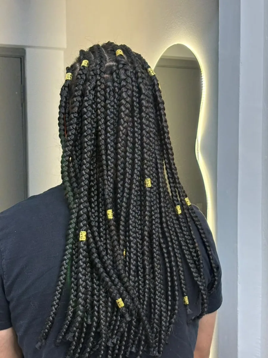 Galeria Sandra das Tranças em Santos-SP, penteado afro artesanal 18